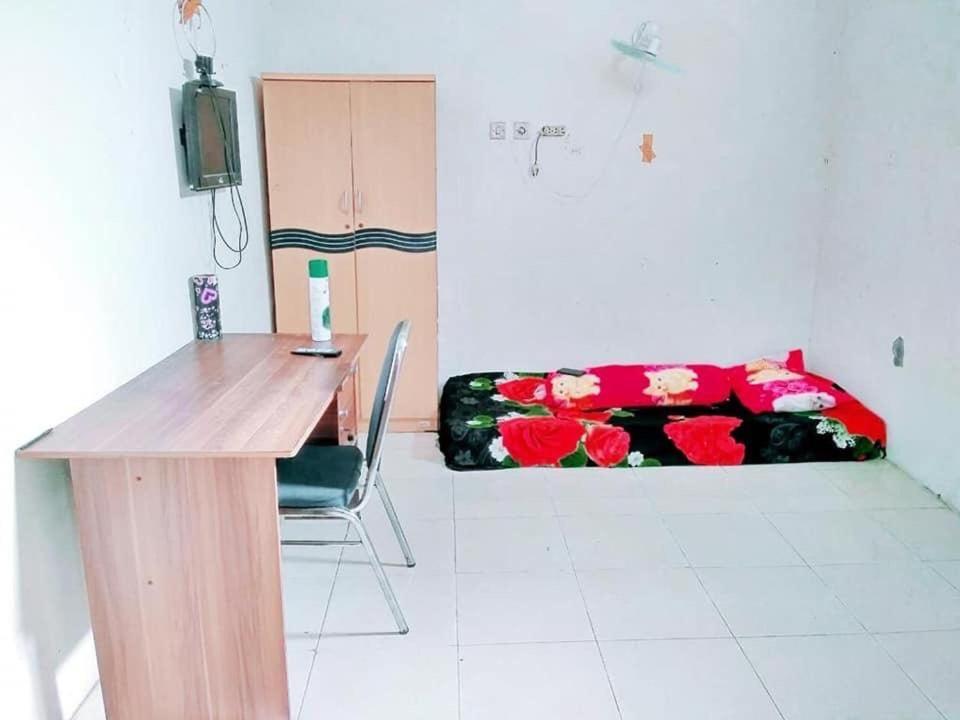 Penginapan Taman Makassar Indah Hotel Sungguminasa Bagian luar foto